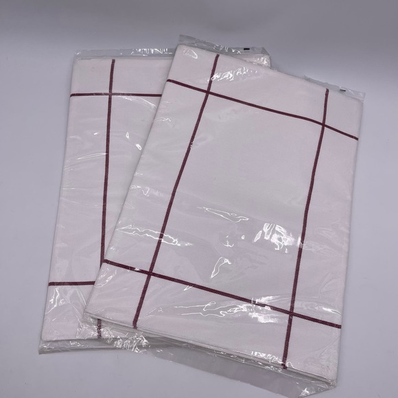 Pampered Chef Set of 4 Windowpane Placemats White Maroon Red Stripes Cotton NWT - Picture 6 of 6